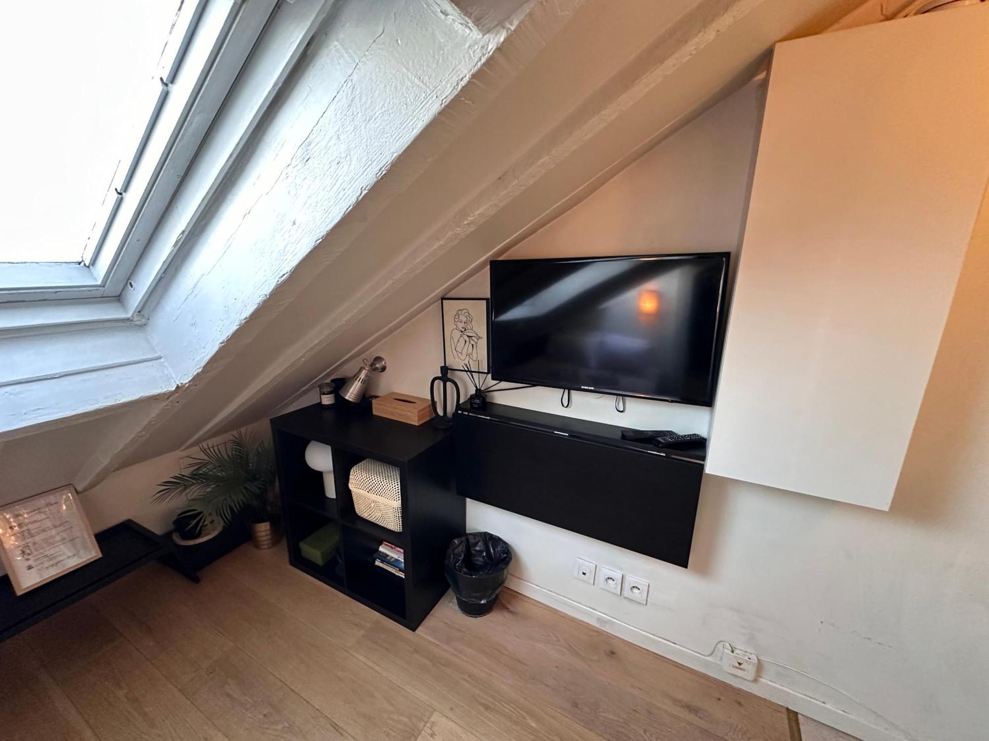 Marais Rooftop Studio - Metro Filles Du Calvaire Apartman Párizs Kültér fotó