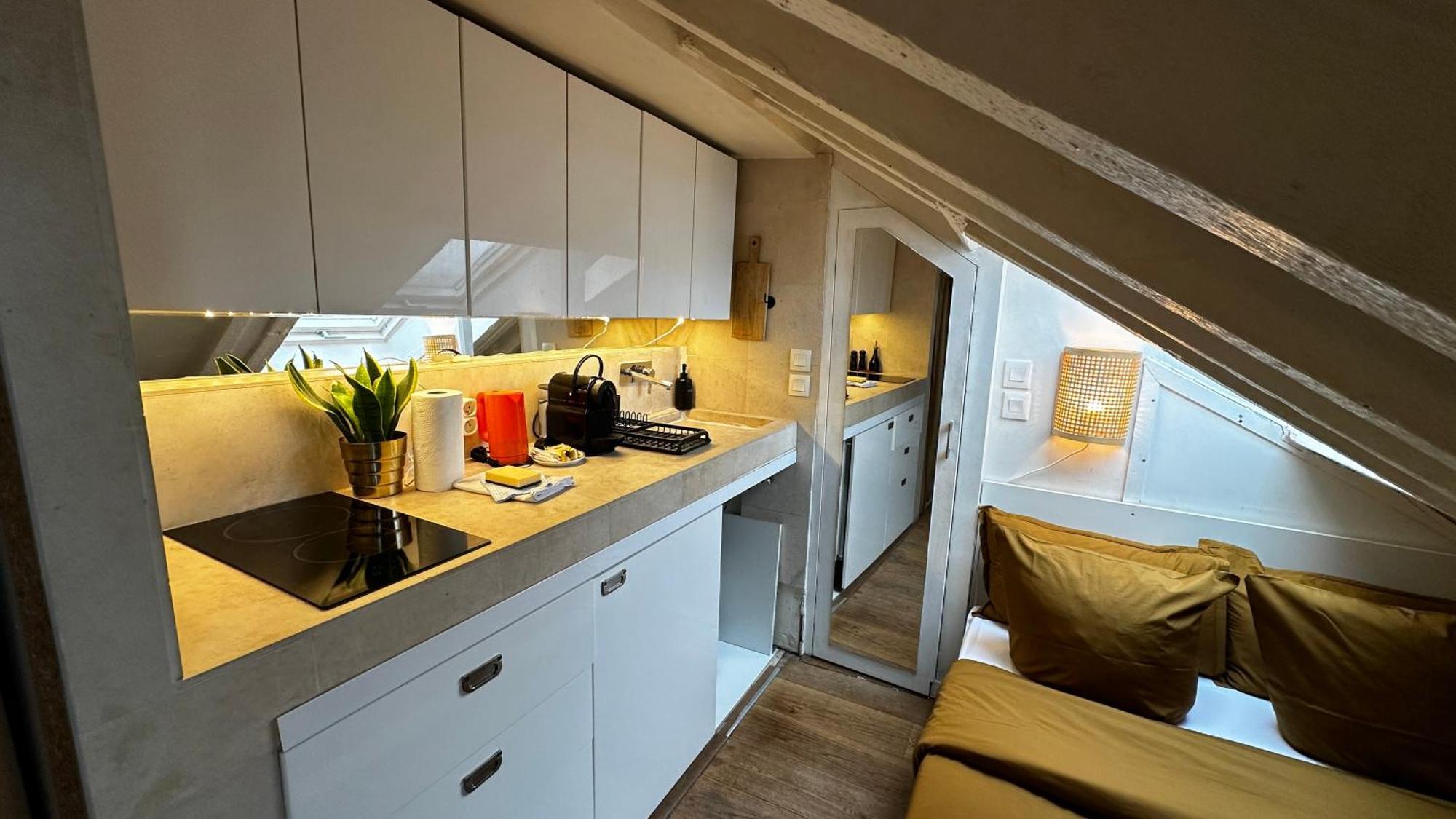 Marais Rooftop Studio - Metro Filles Du Calvaire Apartman Párizs Kültér fotó